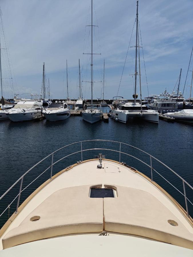 Seacascais, Lda Hotel Buitenkant foto